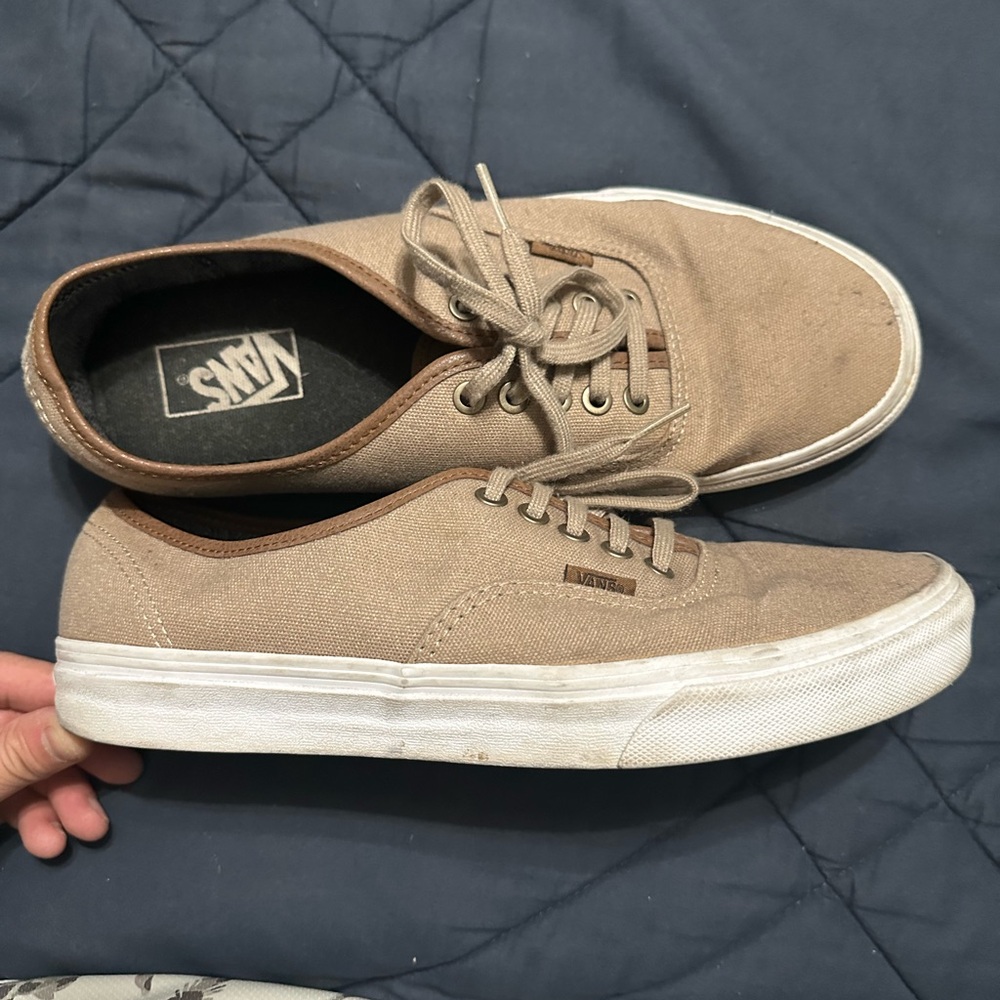 Vans Men's Brown Canvas Sneakers